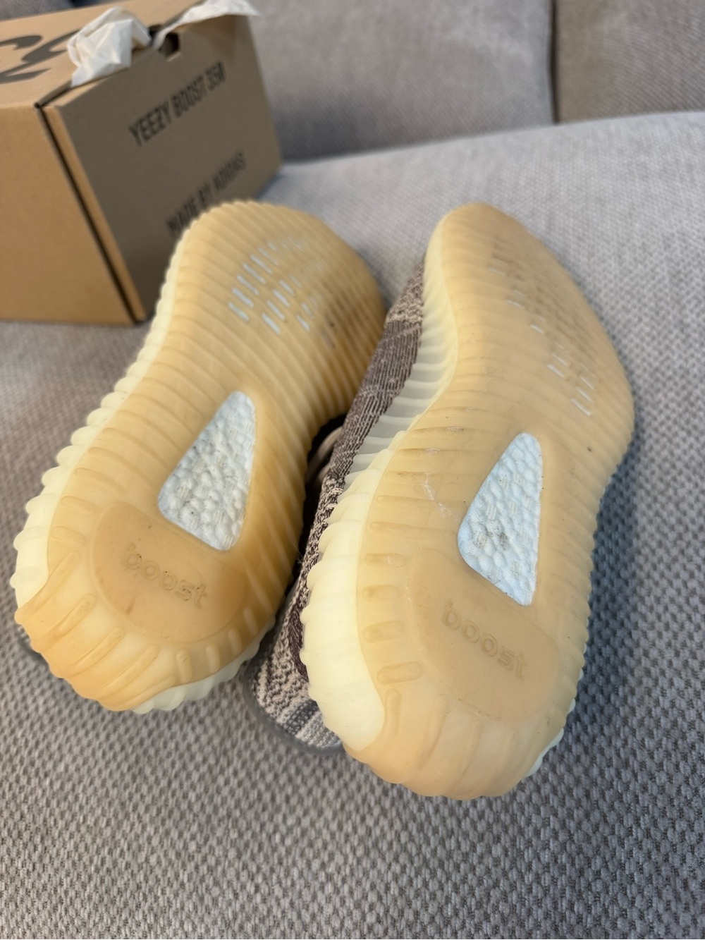 Adidas Yeezy Boost 350 V2 Core Zyon Sneakers - Picture 5 of 6